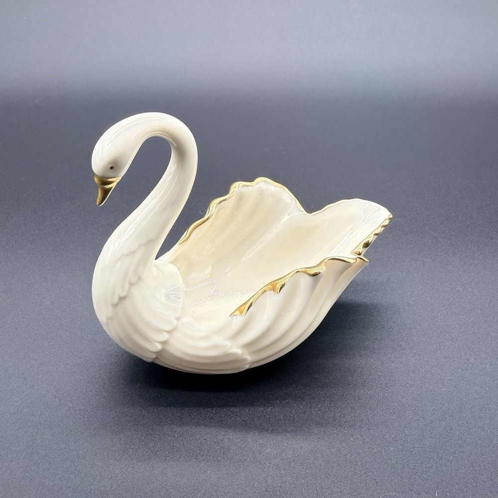 Vintage Lenox Swan Trinket Dish 24K Gold Trim Ivory Porcelain Wedding Cake Top - Picture 3 of 8
